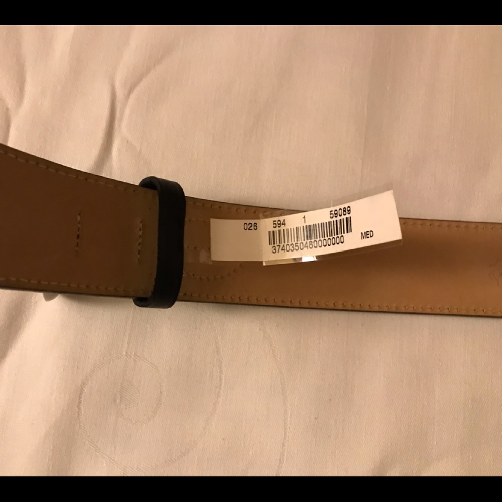 Brooks Brothers Genuine Leather Ladies Belt